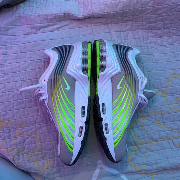 Nike 6.5 - Picture 2 of 2